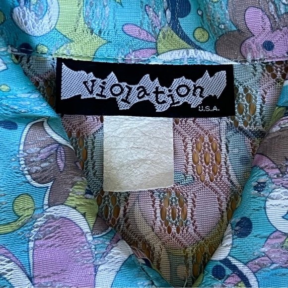 Y2K 90s Rare Violation Button Up Top – 90s Funky Print - Picture 2 of 5